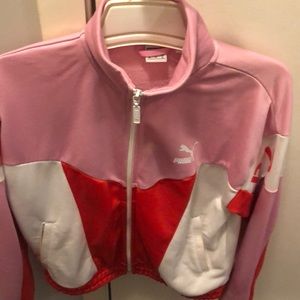 Woman’s puma bomber jacket